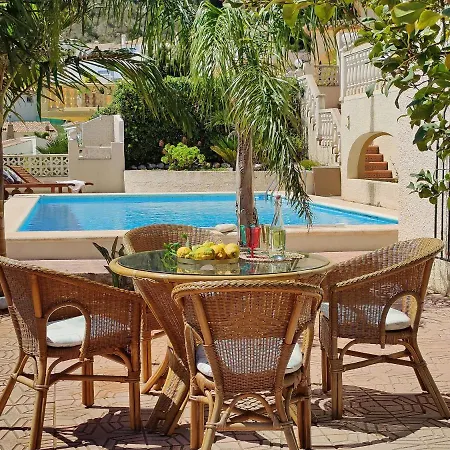 Fiorida Villa *